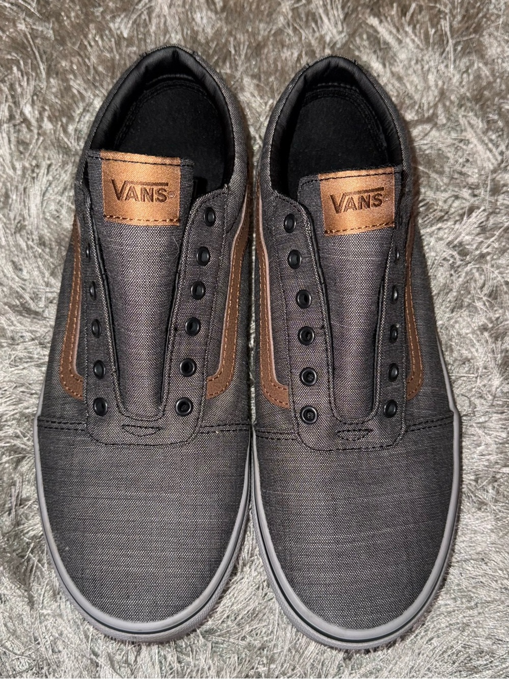 VANS Gray Canvas Low Top Sneakers Size: Youth 5